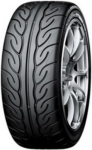 Yokohama Advan Neova AD08 245/40 R19 94W