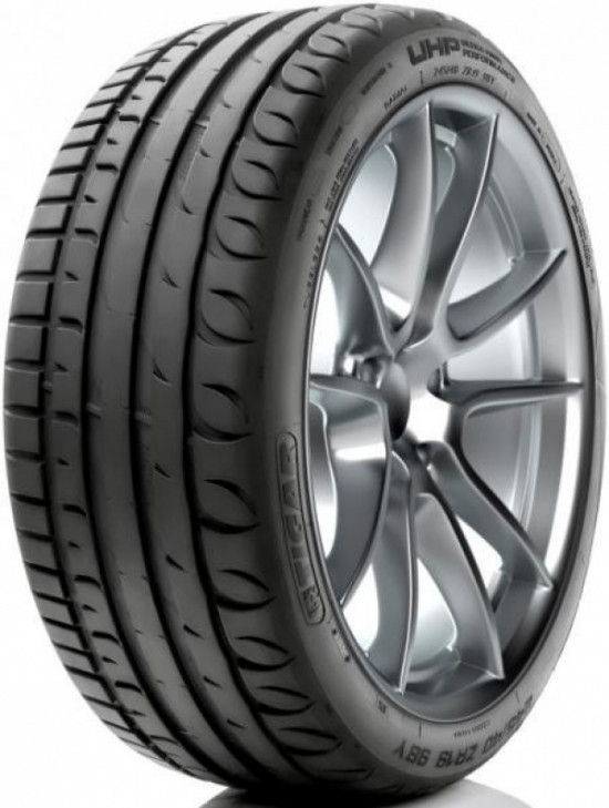 Kormoran Ultra High Performance 245/45 R17 99W FR XL  - 111857