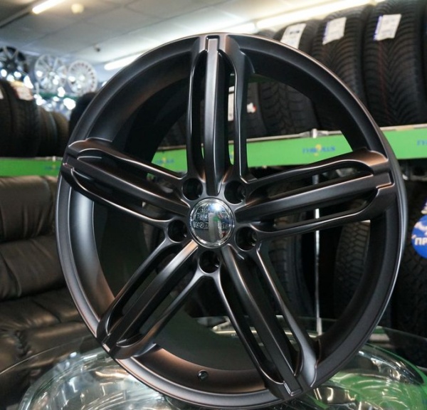 JT 1224 B1X R19 W8,5 PCD5x112 ET32 DIA66,5