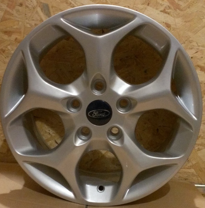 ZD ZY542 S R15 W6 PCD5x108 ET52 DIA63,3