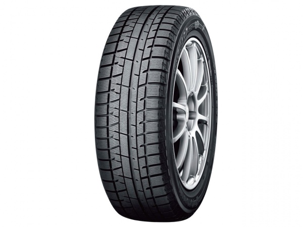 Yokohama Ice Guard IG50 215/45 R18 89Q не шип