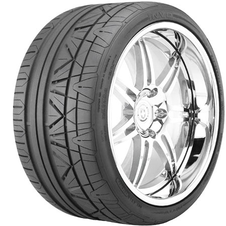Nitto Invo 245/35 R21 96W
