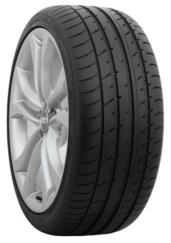 Toyo Proxes T1 Sport 215/45 R18 93Y не шип