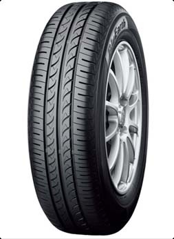 Yokohama BluEarth AE01 175/55 R15 77V не шип